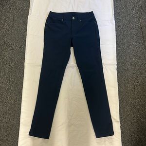 Men's 28" Lululemon Commission Pant